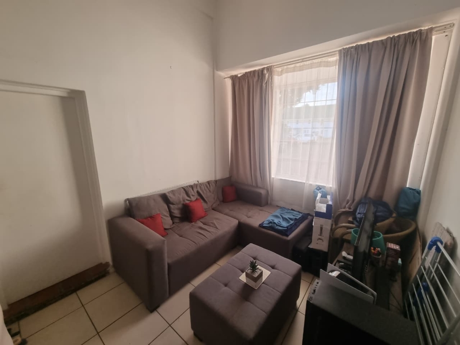 To Let 1 Bedroom Property for Rent in Plumstead Western Cape